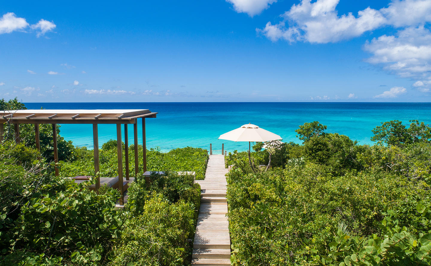 Six-Bedroom-Beach-Sala-Villa_3