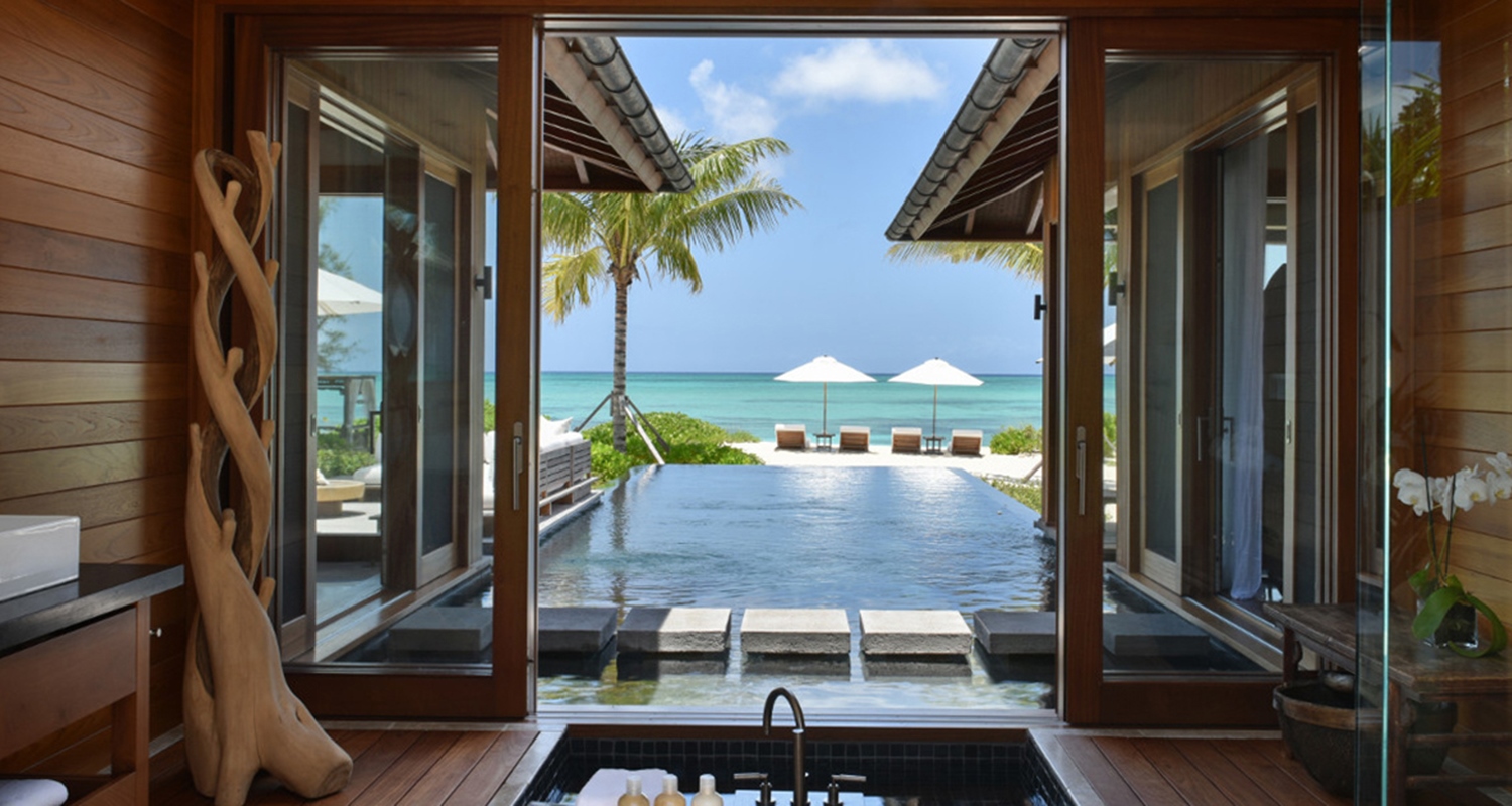Love-Pumpkin-Guest-Villa-Master-Bathroom
