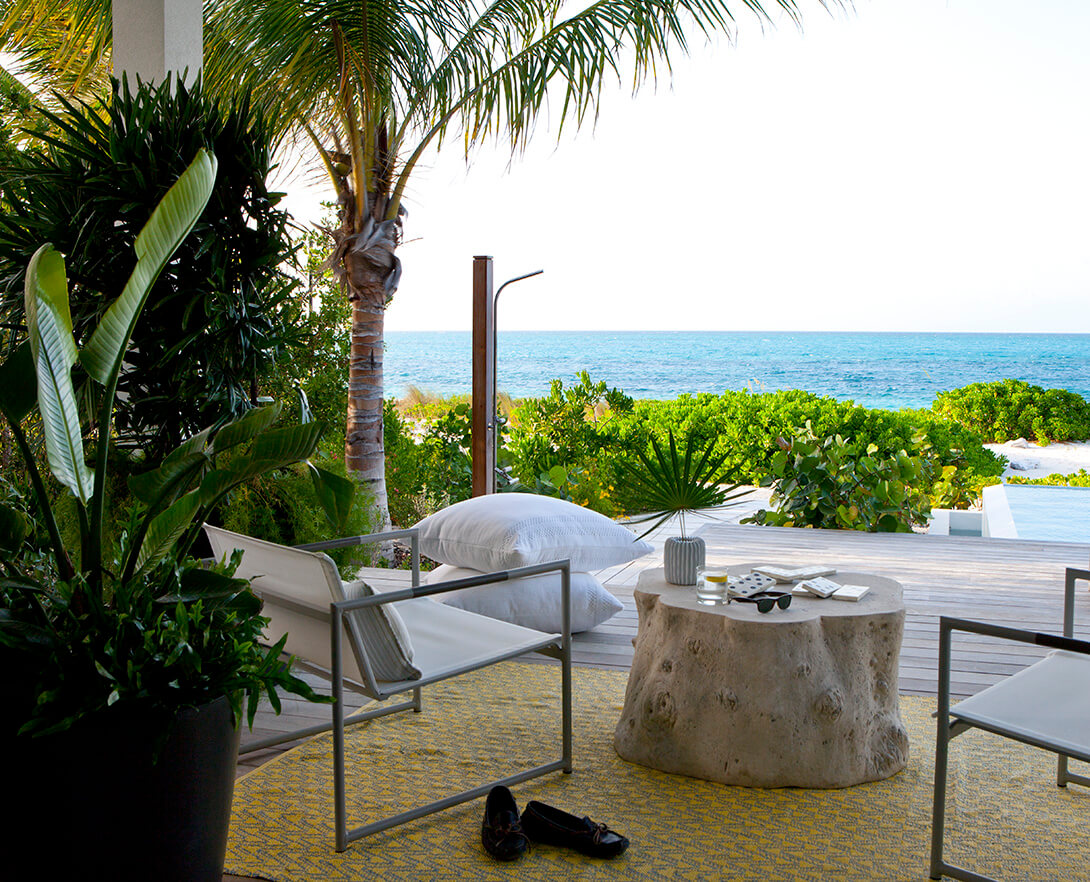master-bedroom-outdoor-seating