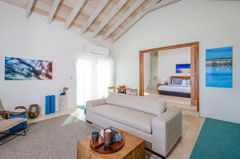 one-bedroom-beachfront-villa-interior-3