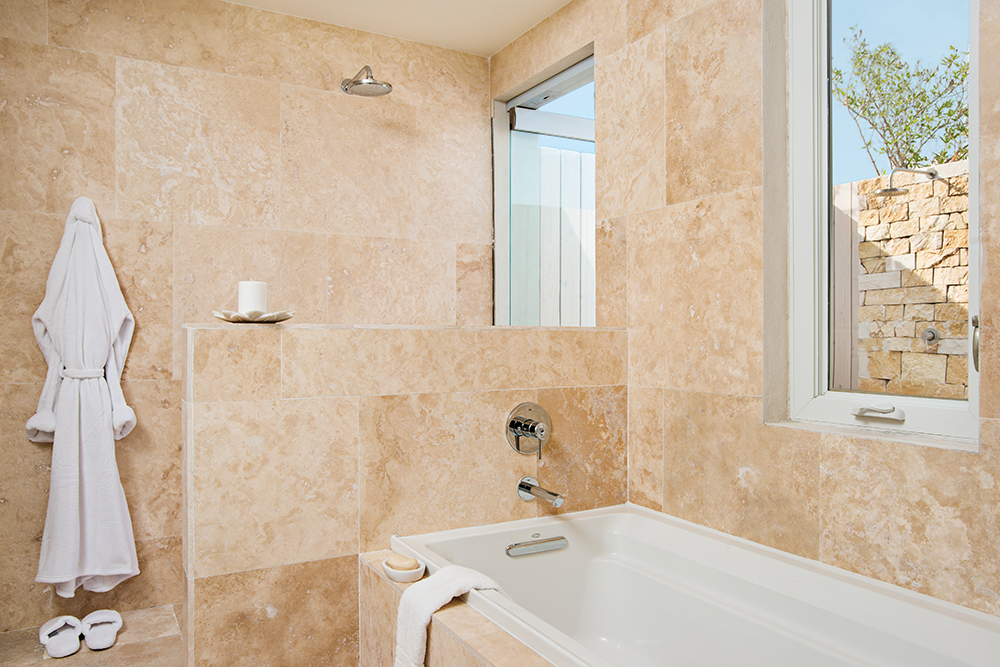 17.6 Sailrock Resort-Beachfront Villa-Bathroom-1