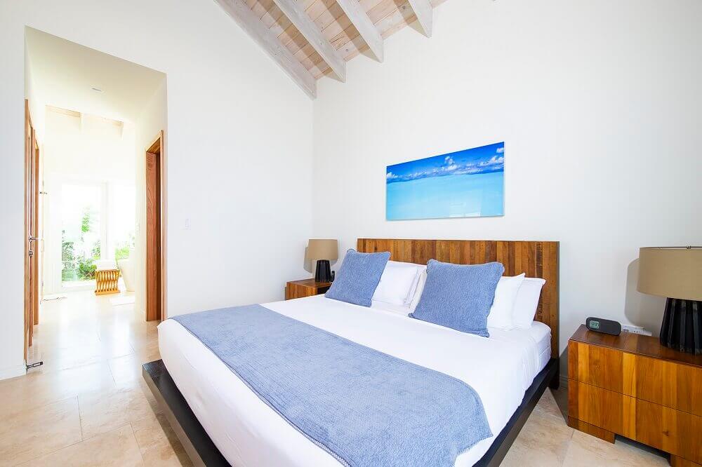 6.-2-bedroom-beachfront-villa-deluxe-bedroom-2