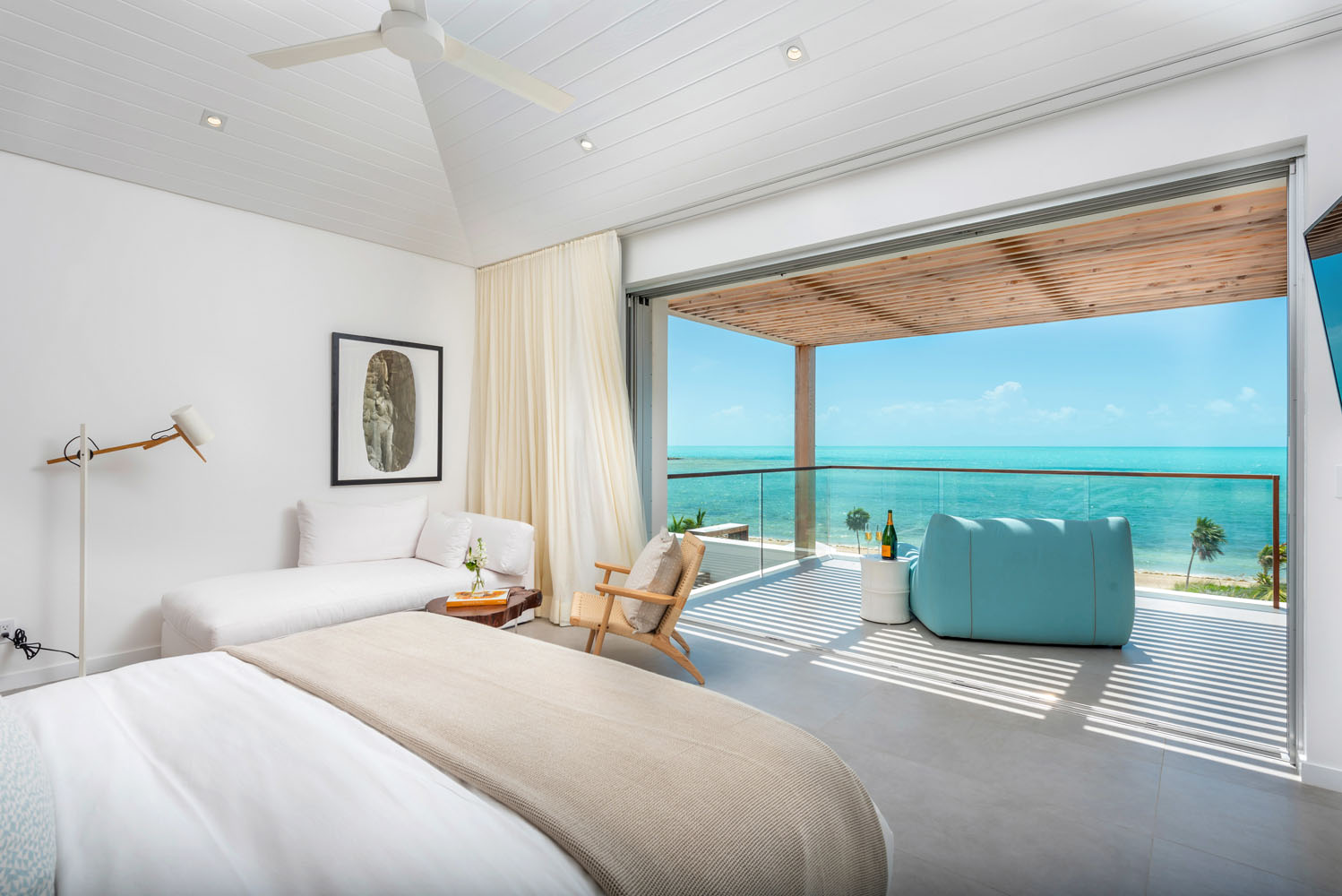 BELB High Res Villa Upstair Master (3)