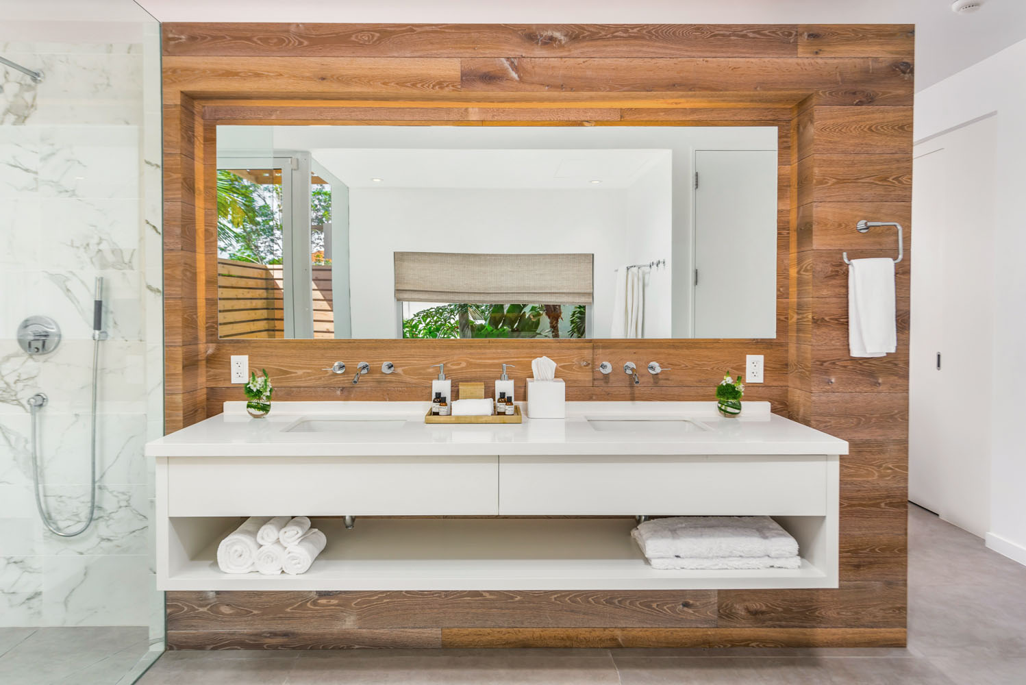 High Res BELB Villa Master Bath