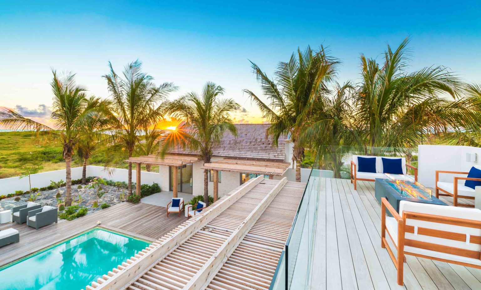 08-ambergris-cay-dream-pavilion-rooftop-lounge-firepit-3000px
