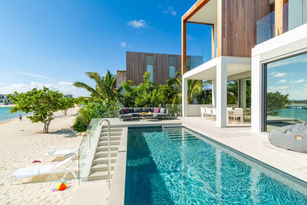 Lagoon-Villa-2-Pool--scaled