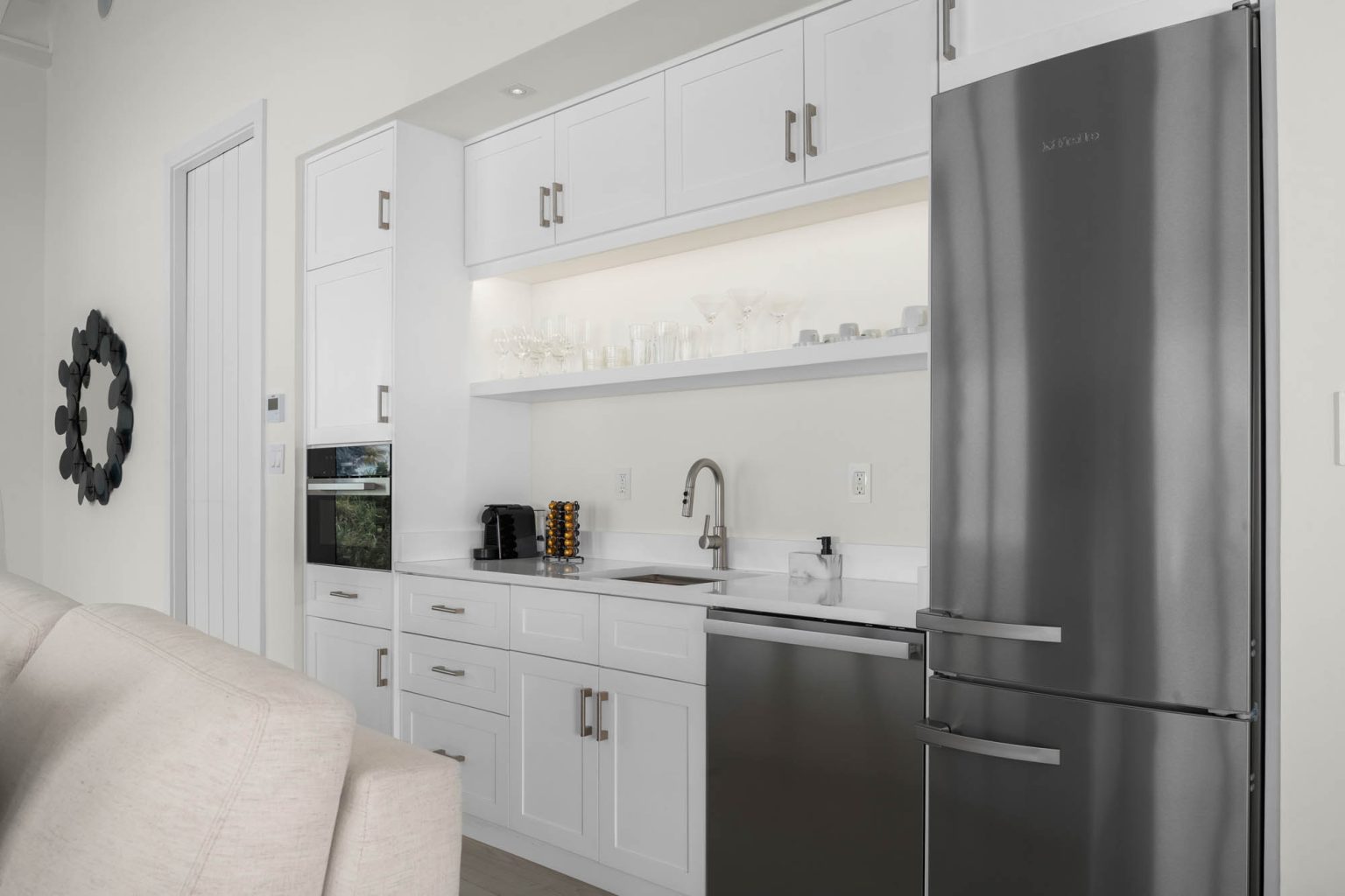 6633aa7769731c9d58f23888_08-ambergris-cay-sunsetpoint-2-bedroom-bungalow-kitchen-3000px