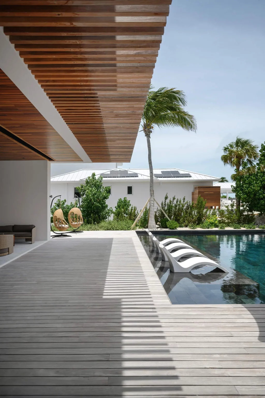 House-in-Leeward-1