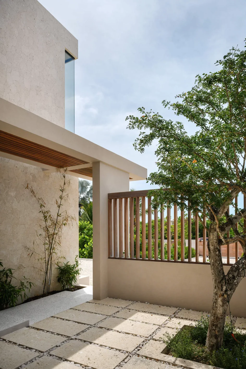 House-in-Leeward-9