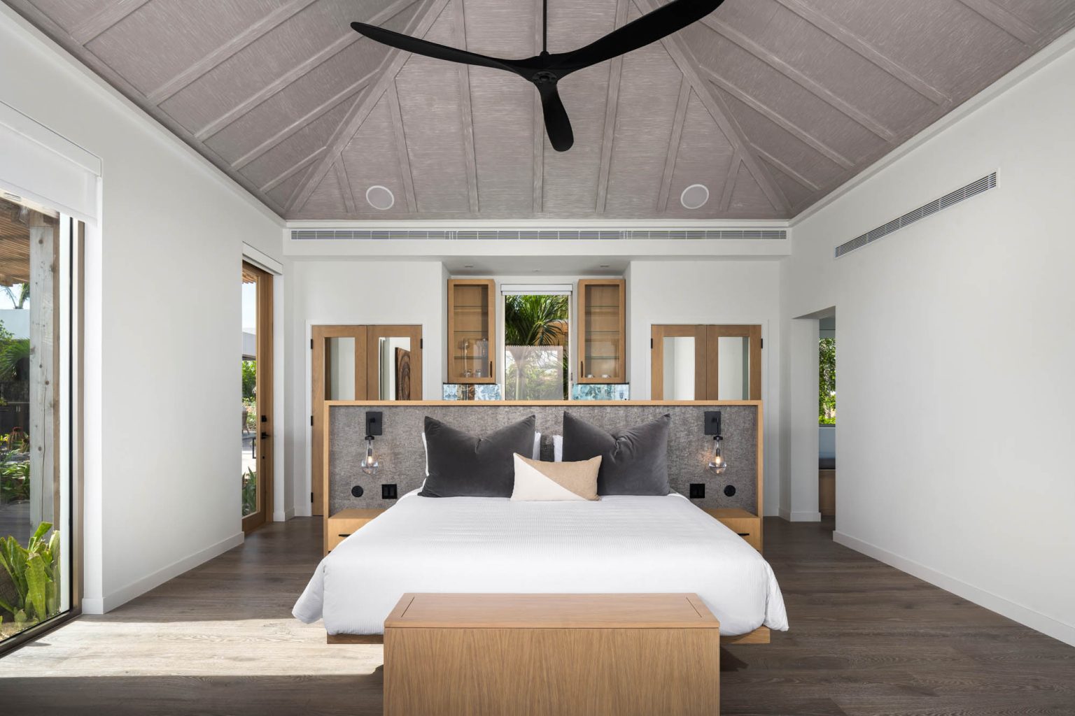 6780540178624217af89f201_Ambergris-Cay-Dream-Estate-Away--Luxury-Villa-Bungalow-Bedroom-Turks-and-Caicos