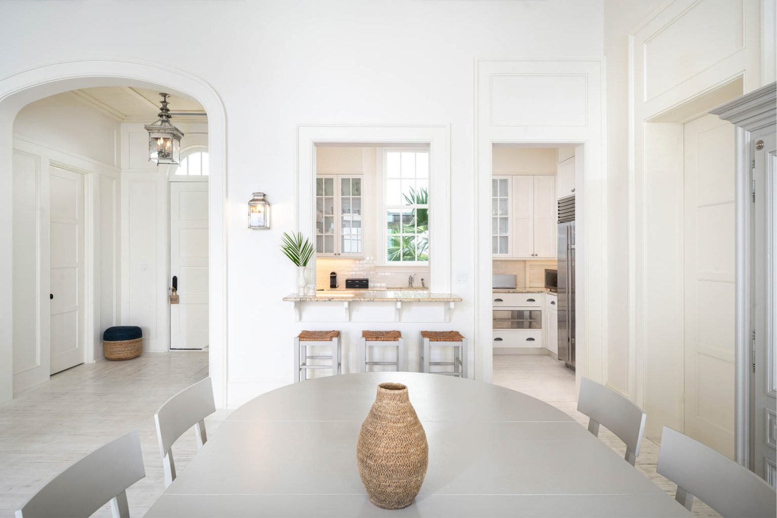 678ae092326fa64e2796b34c_03 - Ambergris-Cay-Osprey-4-bedroom-villa-kitchen-Turks-and-Caicos
