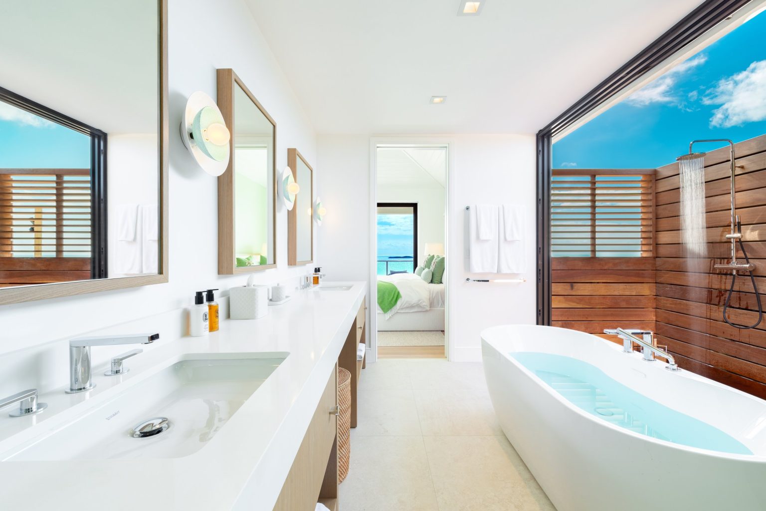 Villa+Bristol+Breeze+2614.jpg