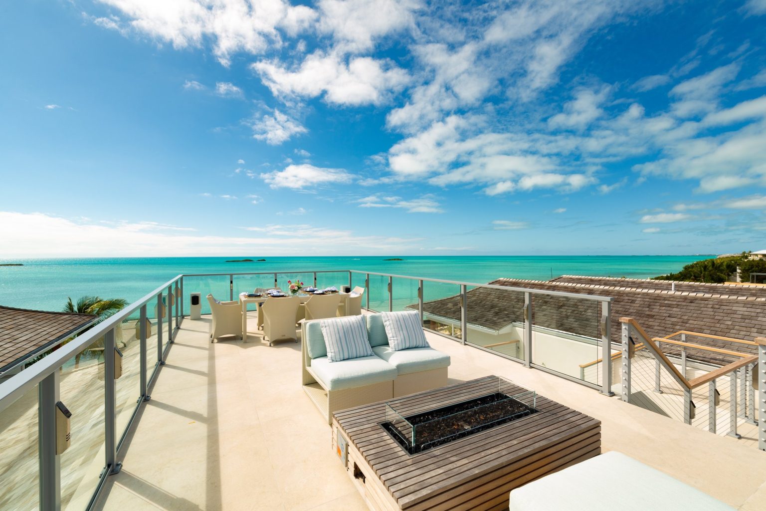 Villa+Bristol+Breeze+6286.jpg