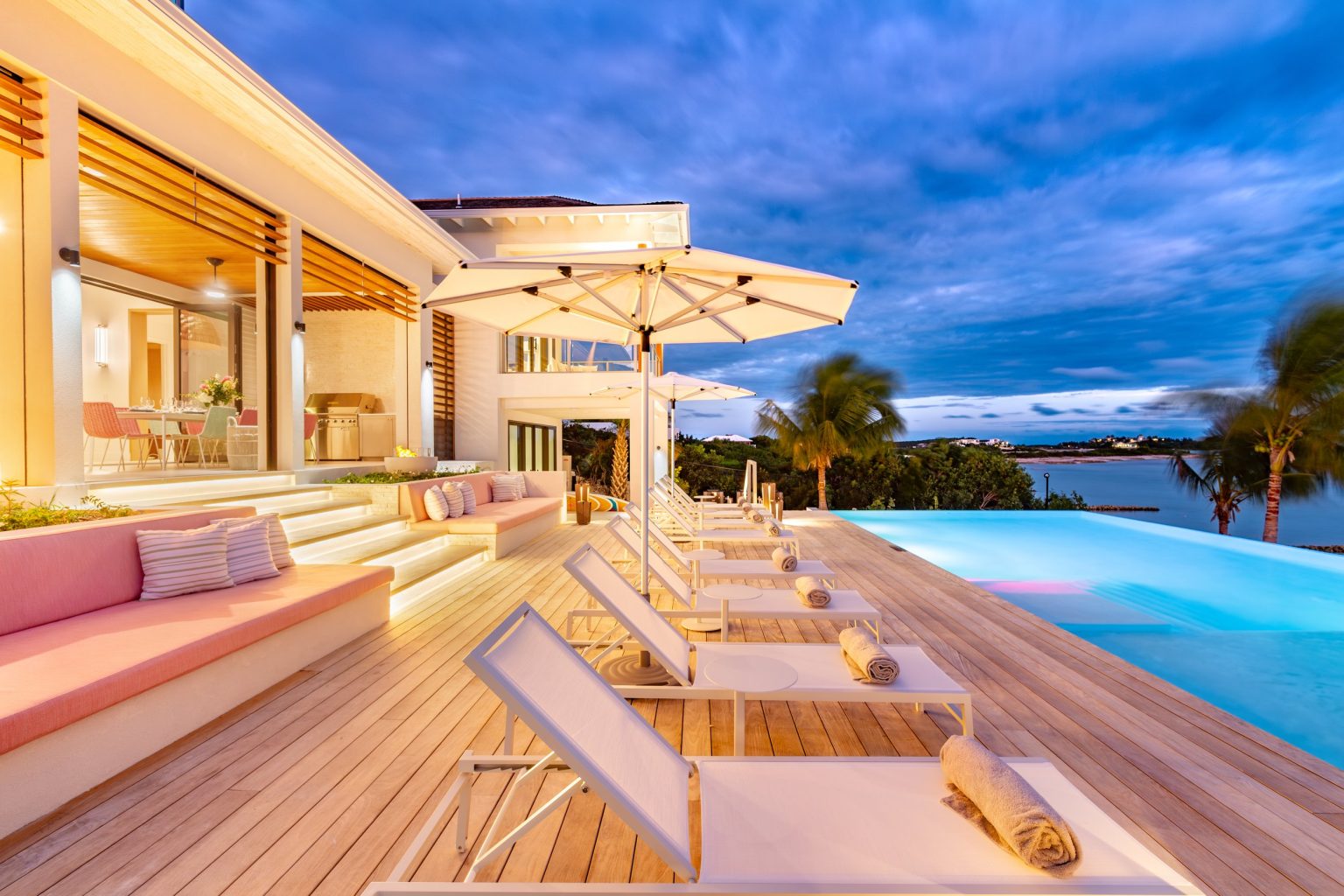 Villa+Bristol+Breeze+6385.jpg