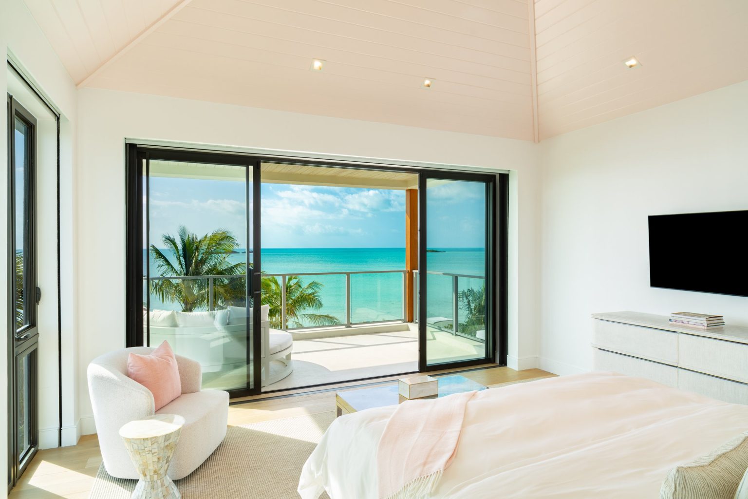 Villa+Bristol+Breeze+MBR.jpg