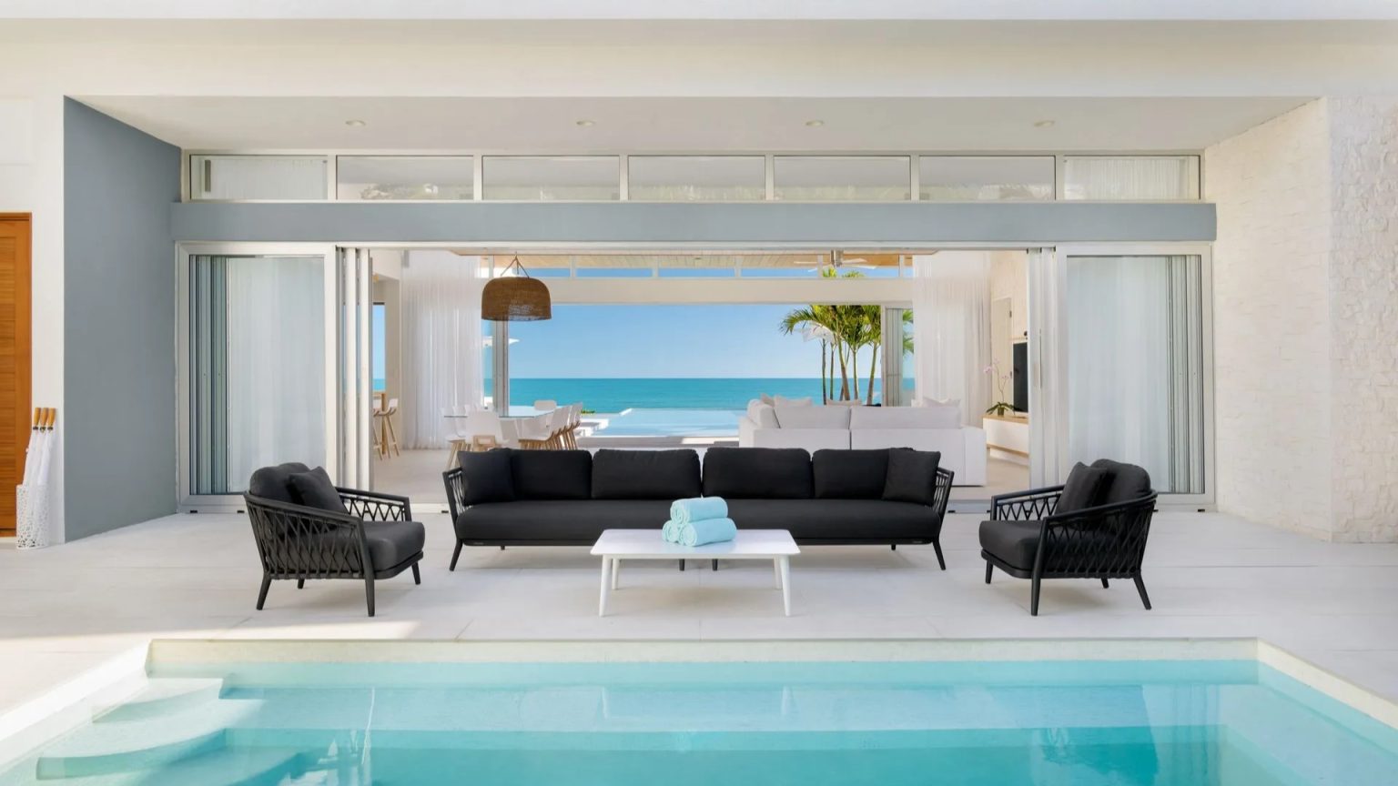Wymara+-+Villa+5111_06+retouch-1920w