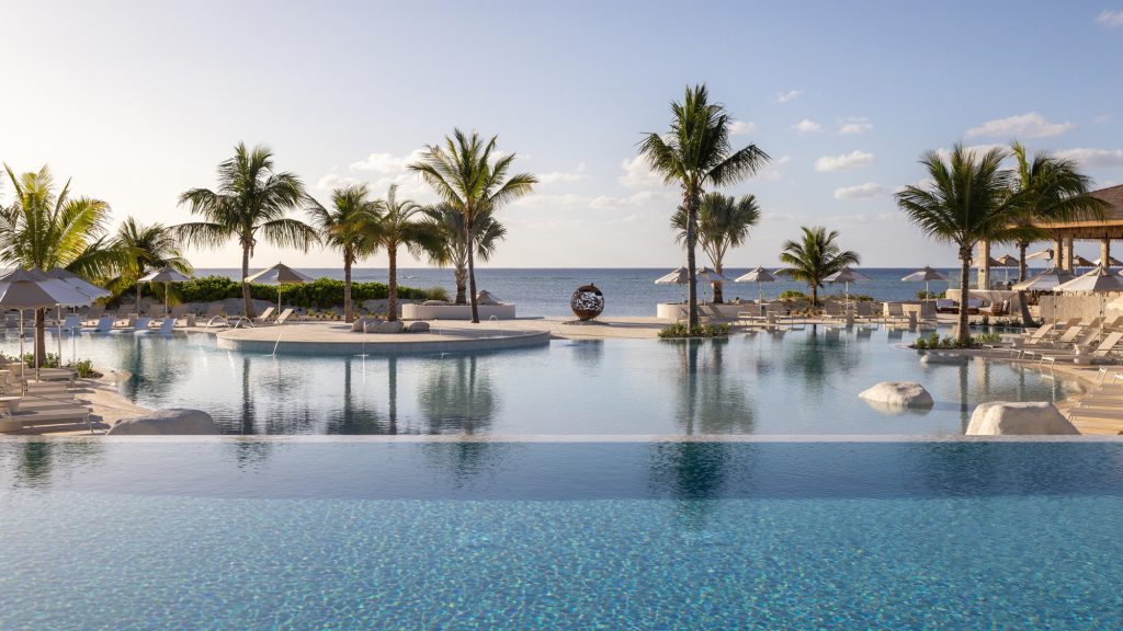 XSCLC_Resort Pool_2