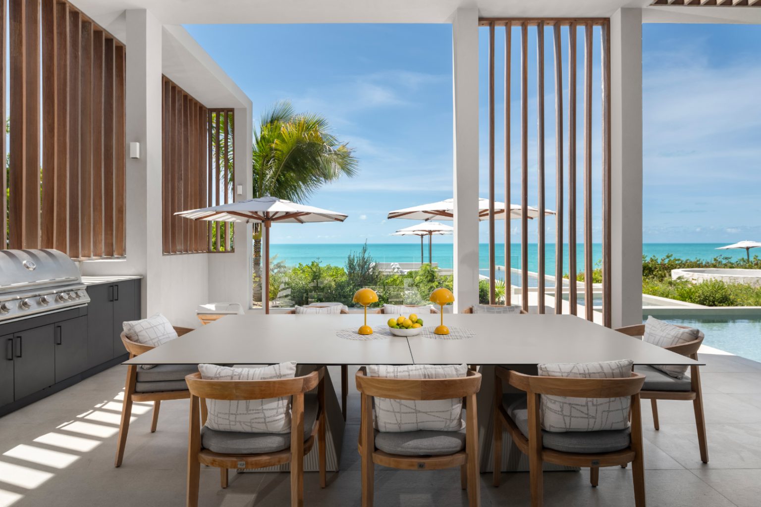 SB_OE13_Outdoor Dining
