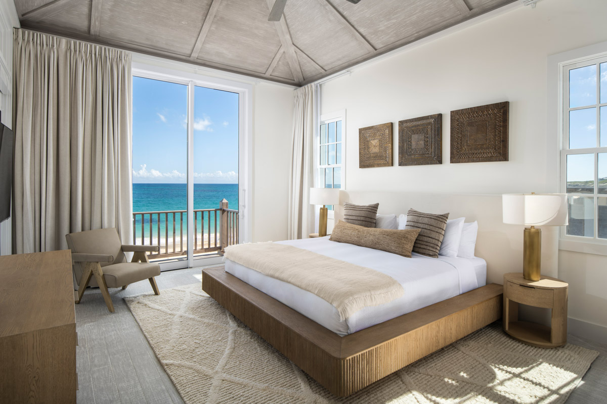 695e76d960833b56a4904a67_Ambergris-Cay-Olympus-Villa-Master-Bedroom