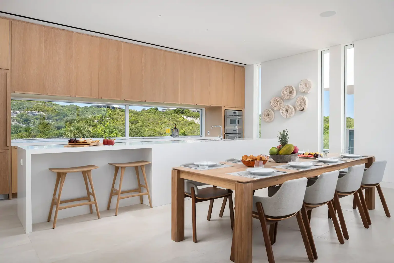 14 BENS 3 BDRM OCEAN VIEW BEACH HOUSE