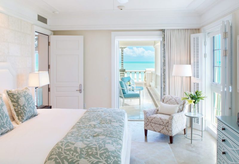 11-SC-Deluxe-Ocean-front-Master-Bedroom
