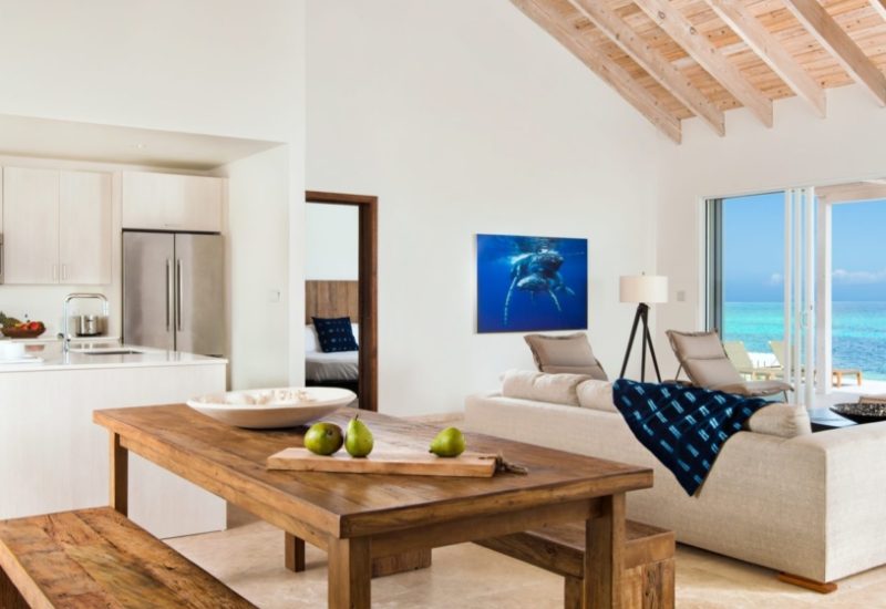 12-Sailrock-Resort-Beachfront-Villa-Dining-Room-1-1150x560