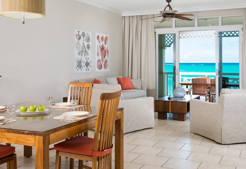 Alexandra-2-Bedroom-Oceanview-King-Livingroom-Lady-Rose