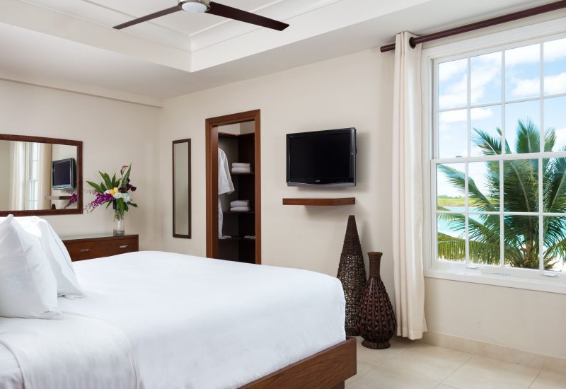 Blue-Haven-3-Bedroom-Oceanfront_preview-1