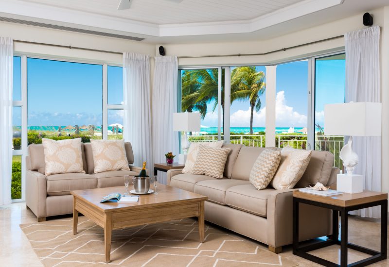 Ocean Front Luxury 1 and 2 Bedroom-Living room 1st floor