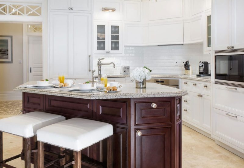 The-shore-club-Deluxe-Ocean-front-Kitchen