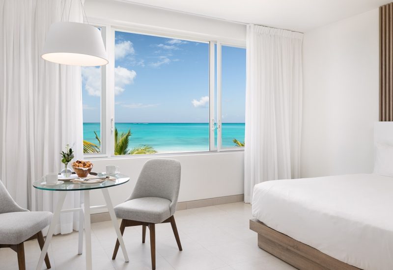 Wymara-Oceanfront-Grand-Studio-Two-Queens-02