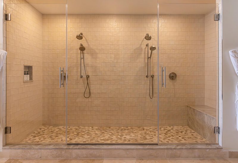 XSCLC_SuiteBathroom_2