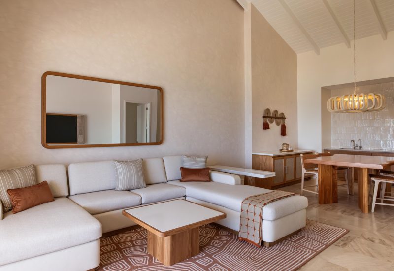 XSCLC_SuperiorSuiteLiving_1