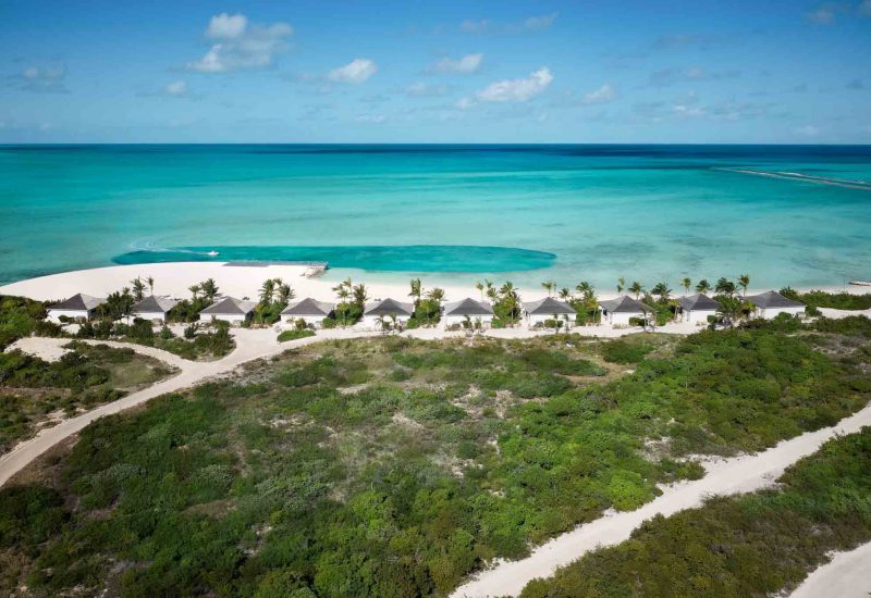 ambergris-cay-all-inclusive-beachfront-pool-suites-3000px