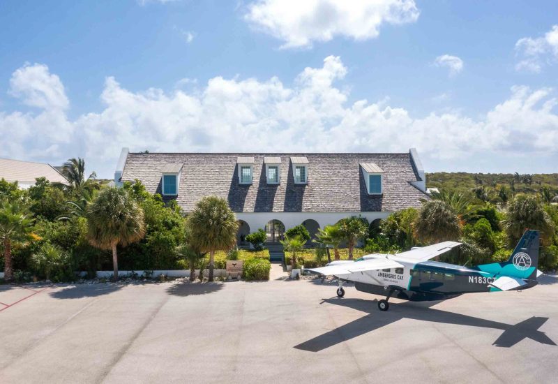 ambergris-cay-all-inclusive-welcome-center-airport-3000px